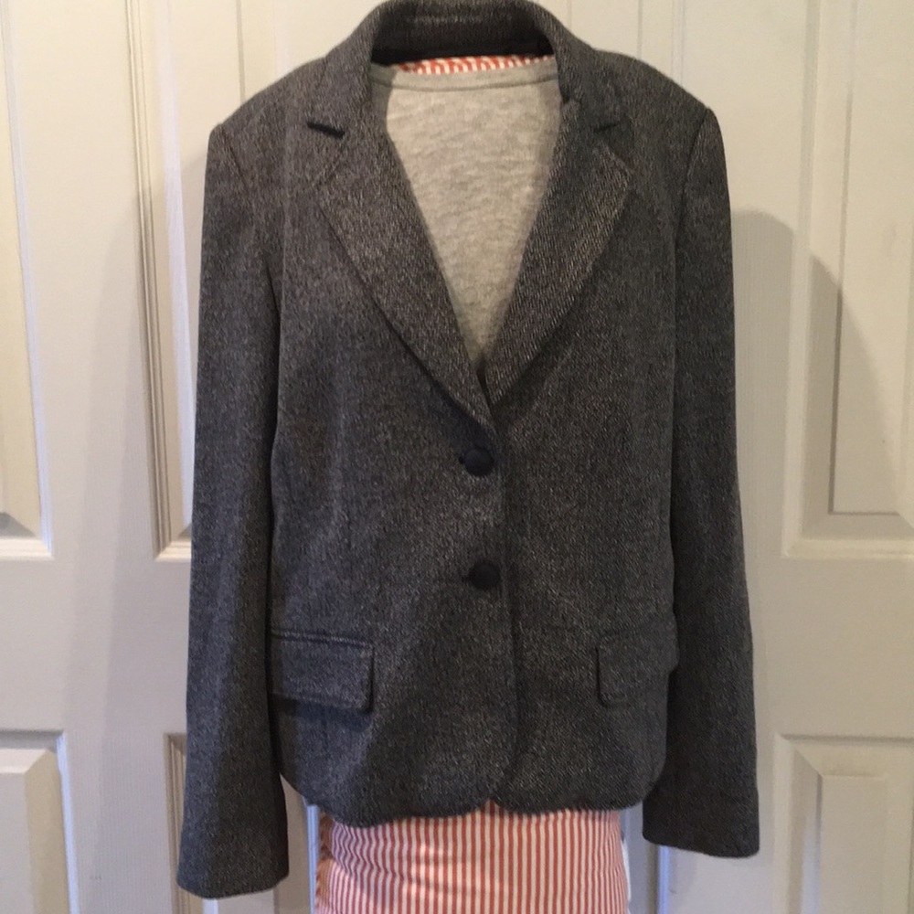 FALL SALE! - Classic Jones NY Gray Herringbone Blazer Sz. US 14